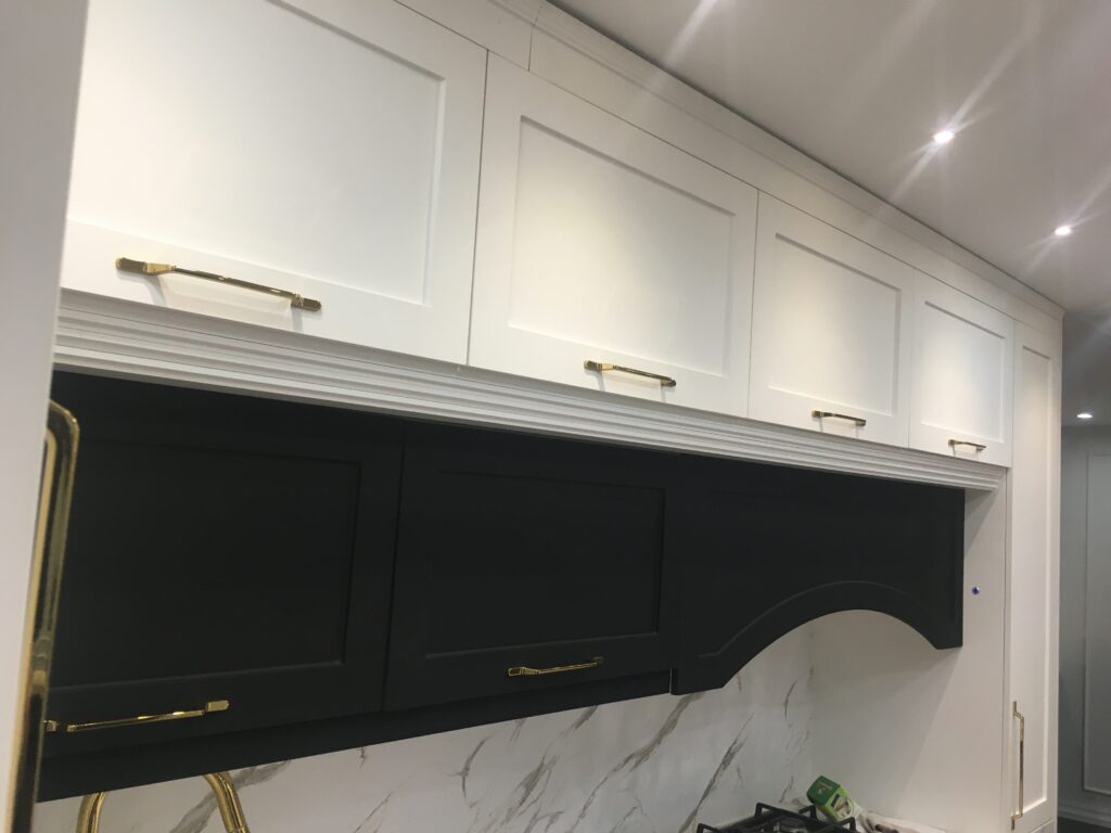کابینت نئوکلاسیک